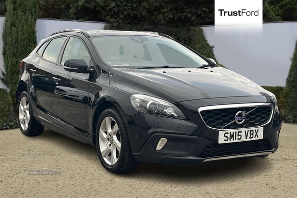 Volvo V40 D4 [190] Cross Country Lux Nav 5dr Geartronic in Antrim