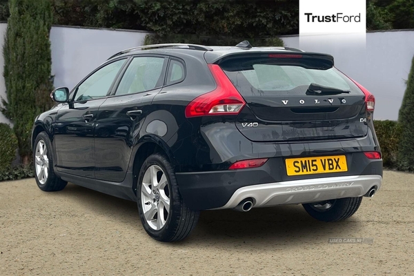 Volvo V40 D4 [190] Cross Country Lux Nav 5dr Geartronic in Antrim