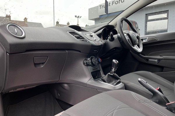 Ford Fiesta 1.5 TDCi Style 3dr, USB & AUX compatibility, Isofix Seats, Electric Windows, Multifunction Steering Wheel, Air Con in Derry / Londonderry