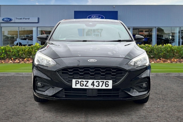 Ford Focus 1.0 EcoBoost 125 ST-Line 5dr- Electric Parking Brake, Bluetooth, Cruise Control, Speed Limiter, Voice Control, Lane Assist, Apple Car Play in Antrim