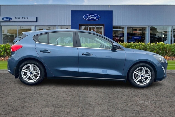 Ford Focus 1.0 EcoBoost 100 Zetec 5dr - FRONT AND REAR PARKING SENSORS, BLUETOOTH, AIR CON - TAKE ME HOME in Armagh