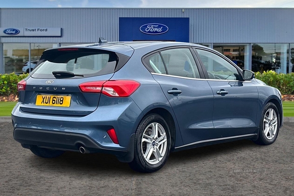 Ford Focus 1.0 EcoBoost 100 Zetec 5dr - FRONT AND REAR PARKING SENSORS, BLUETOOTH, AIR CON - TAKE ME HOME in Armagh