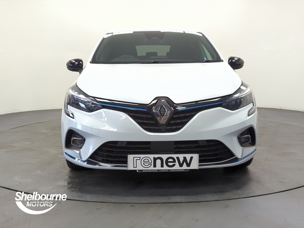 Renault Clio Launch Edition 1.6 E-Tech 140 Stop Start Auto in Armagh