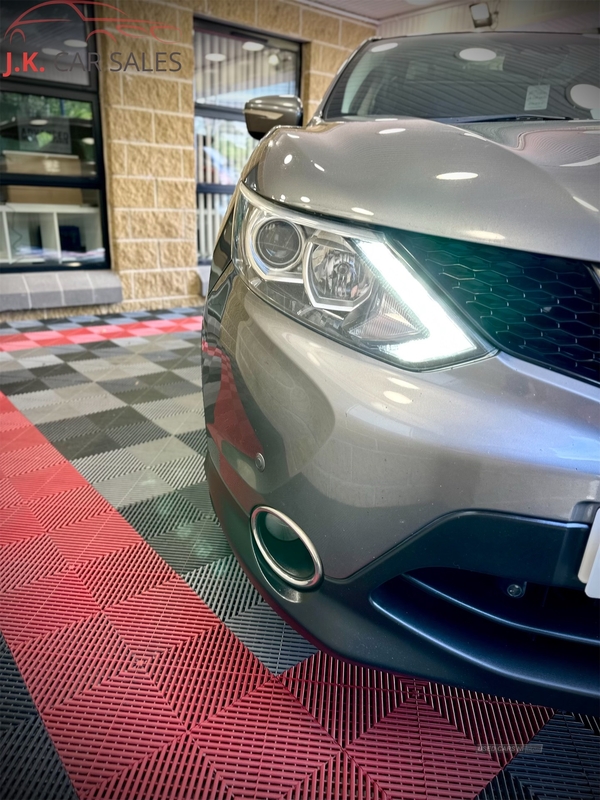 Nissan Qashqai DIESEL HATCHBACK in Tyrone