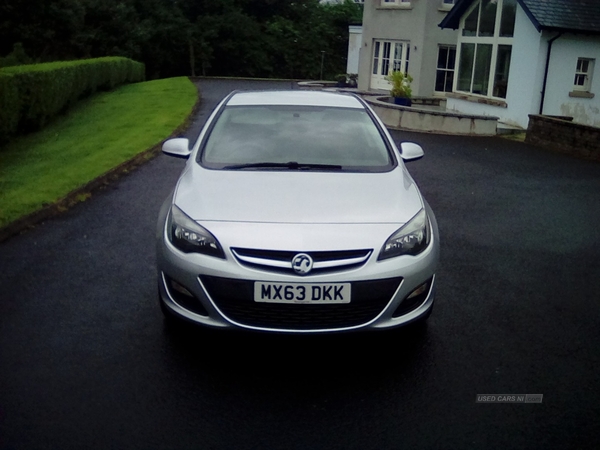 Vauxhall Astra 1.7 CDTi 16V ecoFLEX Exclusiv 5dr [Start Stop] in Derry / Londonderry