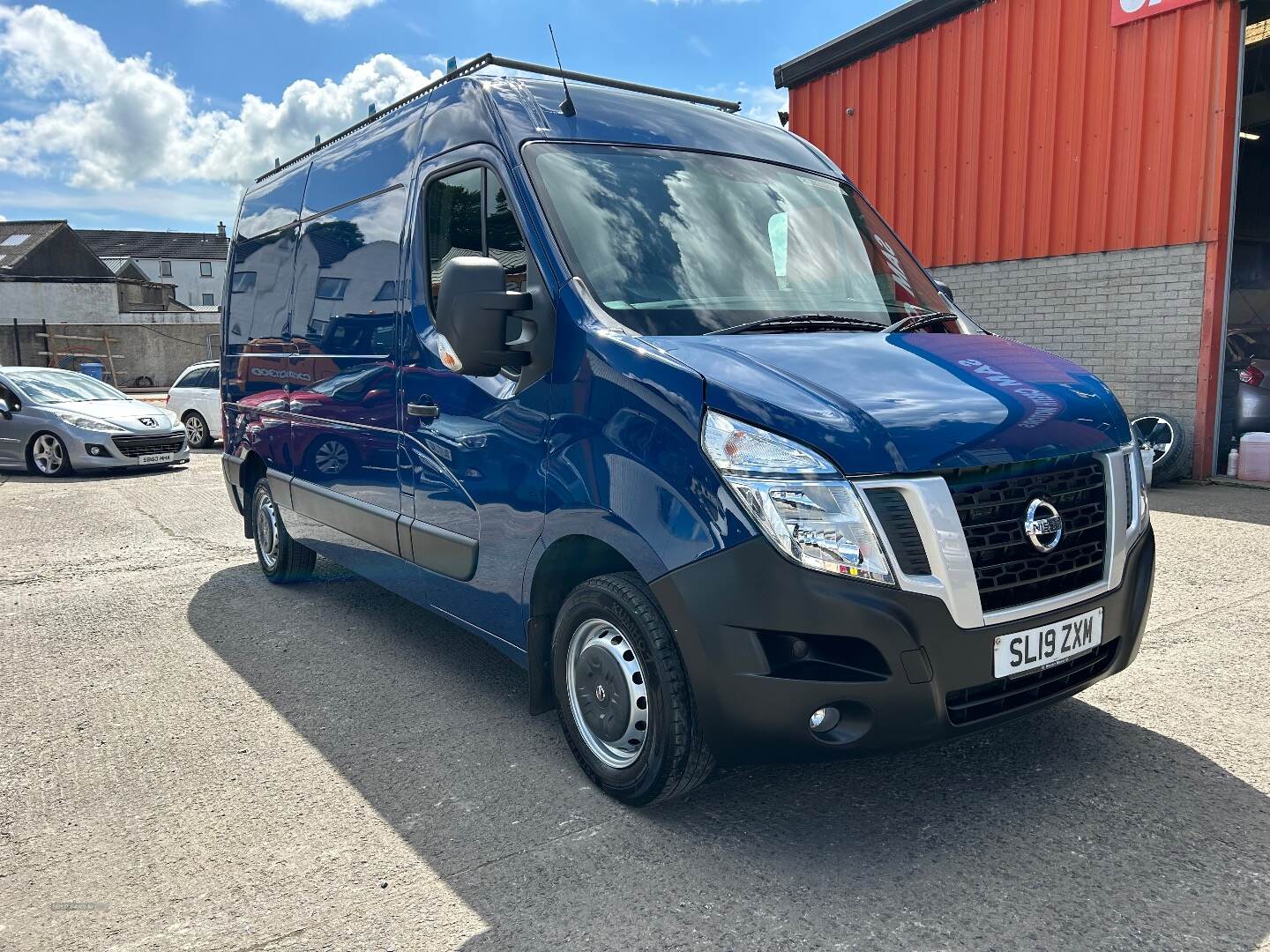 Nissan NV400 F33 L2 DIESEL in Antrim