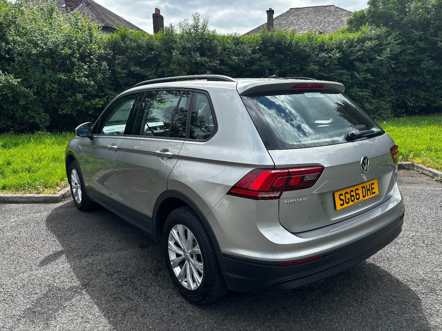 Volkswagen Tiguan DIESEL ESTATE in Antrim