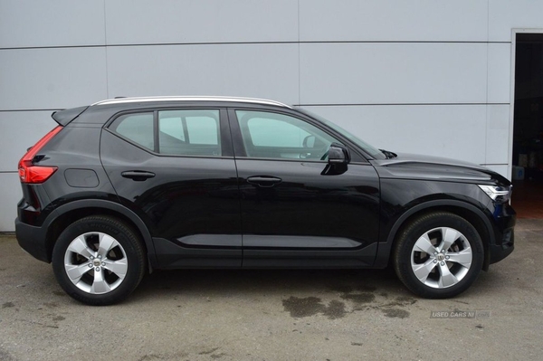 Volvo XC40 1.5 T3 MOMENTUM 5d 161 BHP Only 22,000 miles in Antrim