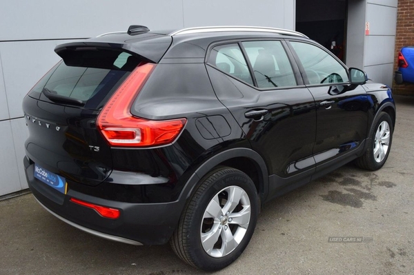 Volvo XC40 1.5 T3 MOMENTUM 5d 161 BHP Only 22,000 miles in Antrim