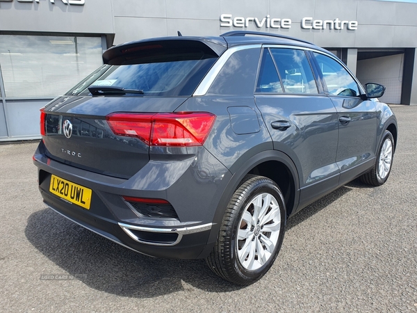 Volkswagen T-Roc SE TDI FULL VW SERVICE HISTORY PARKING SENSORS in Antrim