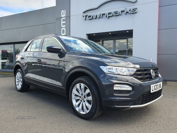 Volkswagen T-Roc SE TDI FULL VW SERVICE HISTORY PARKING SENSORS in Antrim