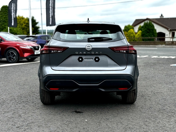 Nissan Qashqai DiG-T MH 158 Acenta Premium 5dr in Armagh