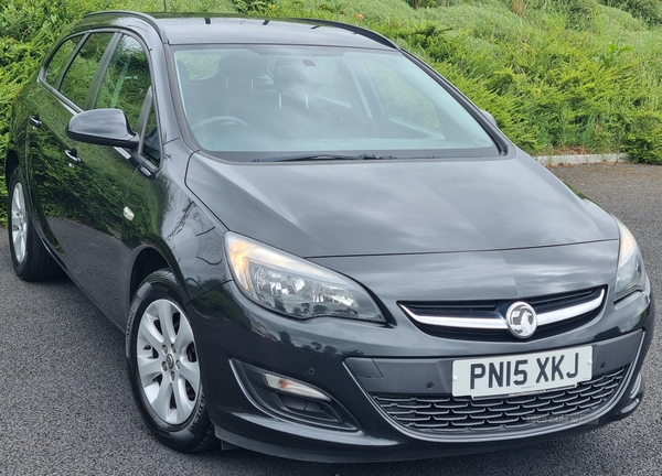 Vauxhall Astra SPORTS TOURER in Armagh