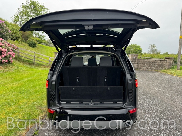 Land Rover Discovery DIESEL SW in Down