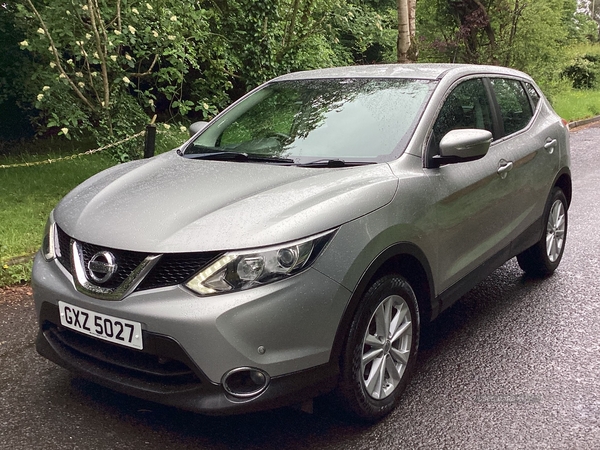 Nissan Qashqai DIESEL HATCHBACK in Antrim