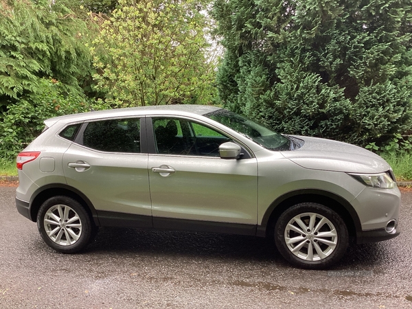 Nissan Qashqai DIESEL HATCHBACK in Antrim