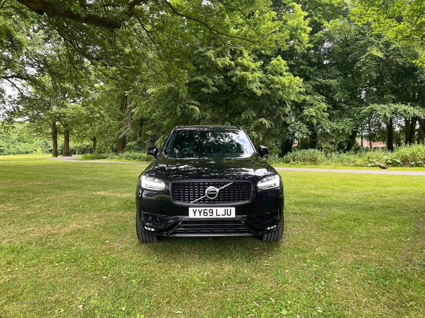 Volvo XC90 DIESEL ESTATE in Armagh