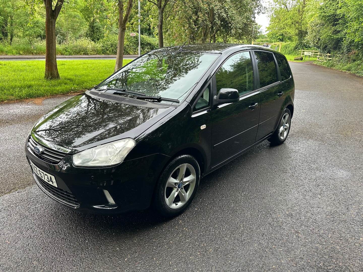 Ford C-max ESTATE in Antrim