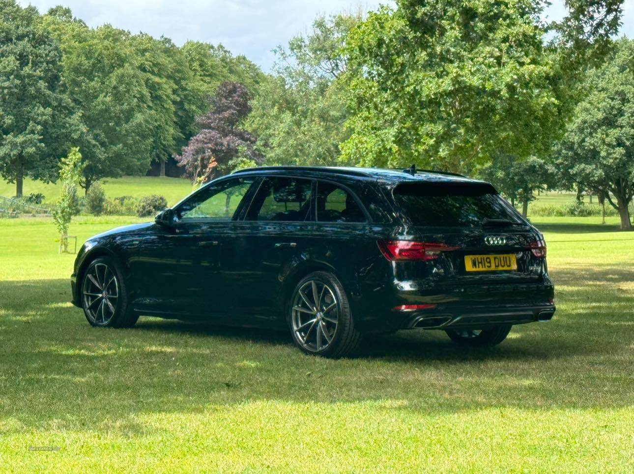 Audi A4 DIESEL AVANT in Armagh