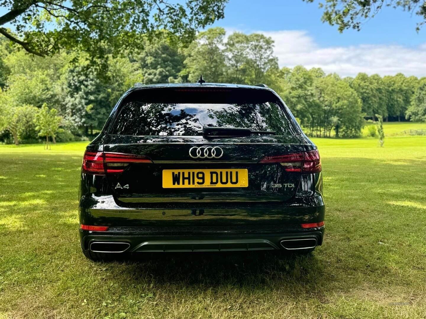 Audi A4 DIESEL AVANT in Armagh