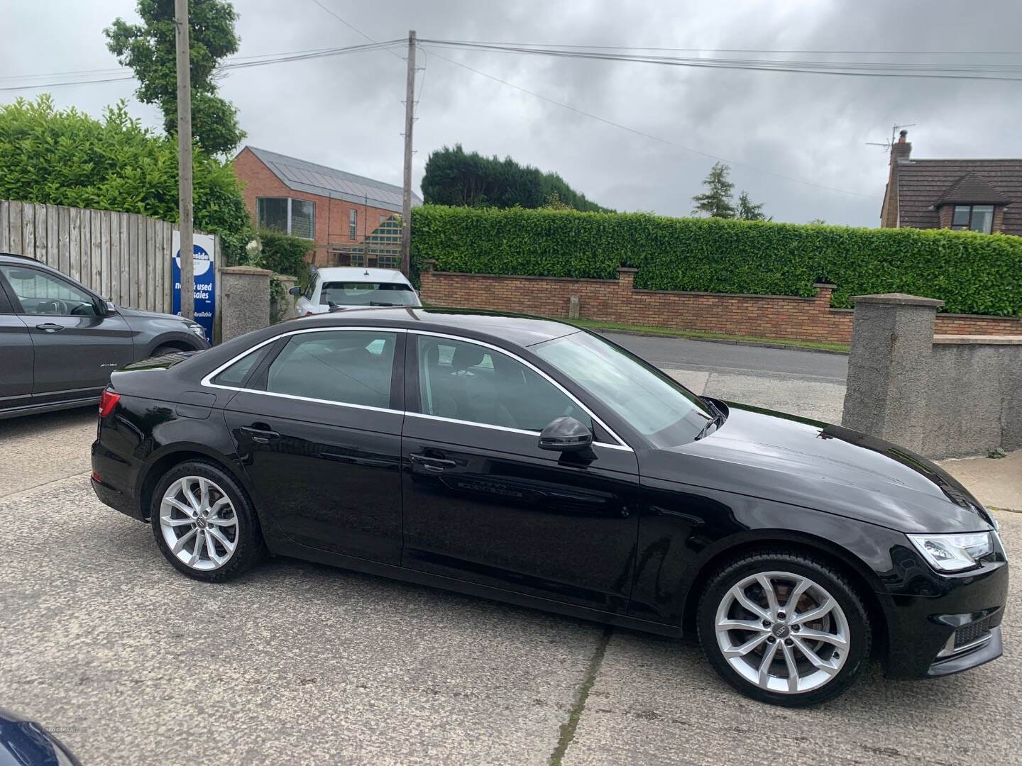 Audi A4 DIESEL SALOON in Down