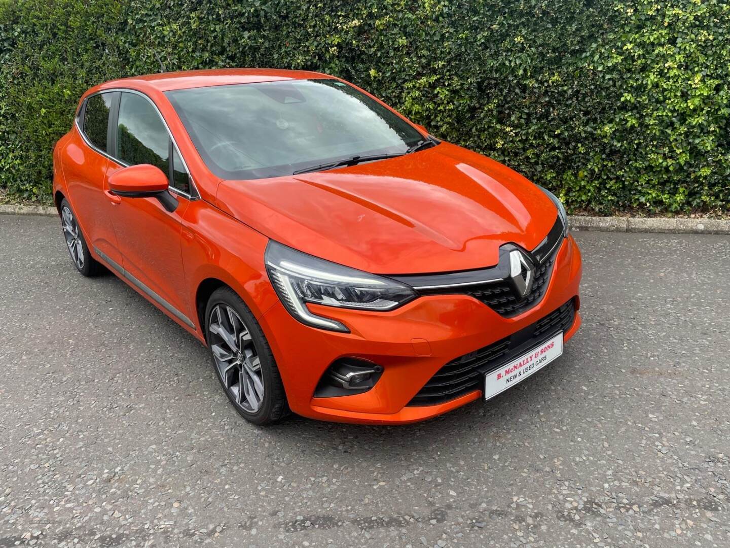 Renault Clio HATCHBACK in Derry / Londonderry