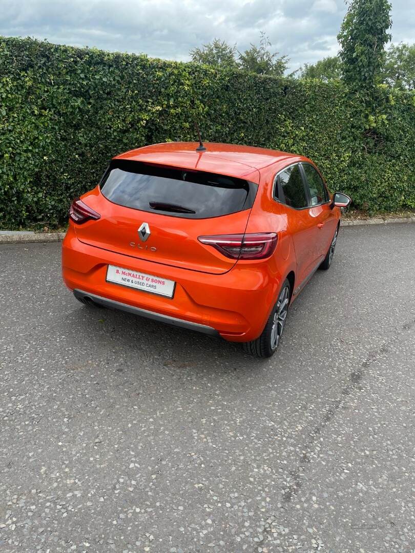 Renault Clio HATCHBACK in Derry / Londonderry