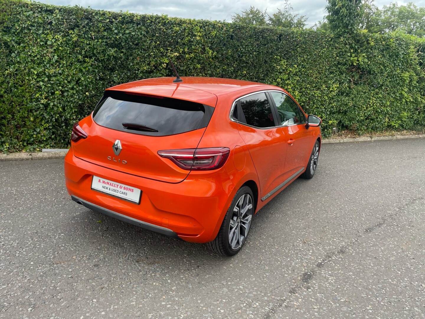 Renault Clio HATCHBACK in Derry / Londonderry