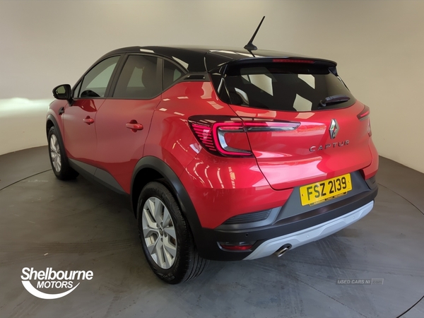 Renault Captur New Captur Iconic 1.3 tCe 140 Stop Start in Armagh