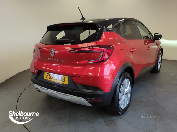 Renault Captur New Captur Iconic 1.3 tCe 140 Stop Start in Armagh