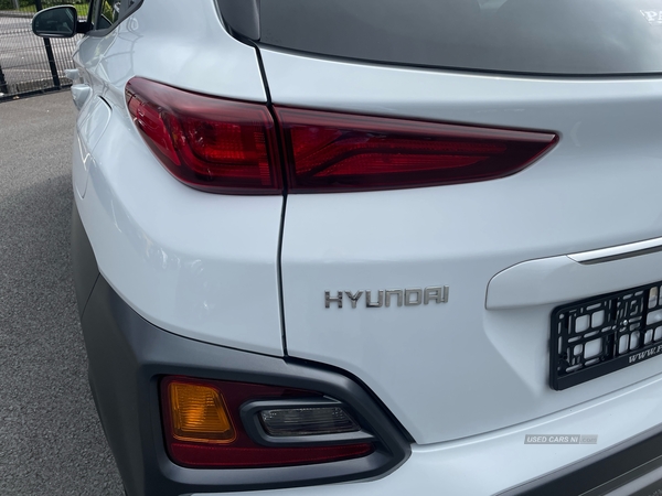 Hyundai Kona 1.6 GDi Hybrid Premium 5dr DCT in Tyrone