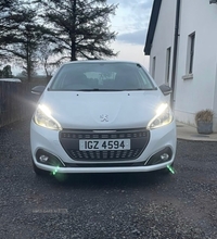 Peugeot 208 1.2 PureTech 82 Black Edition 3dr in Derry / Londonderry