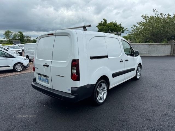 Citroen Berlingo L2 DIESEL in Down