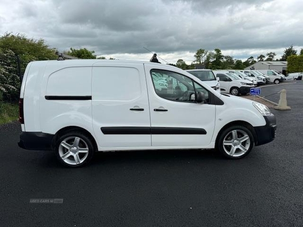 Citroen Berlingo L2 DIESEL in Down