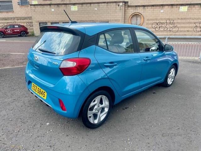 Hyundai i10 HATCHBACK in Down