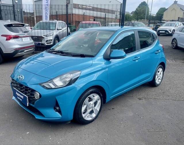 Hyundai i10 HATCHBACK in Down