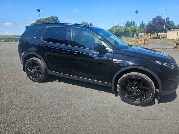 Land Rover Discovery Sport 2.0 eD4 SE 5dr 2WD [5 seat] in Down