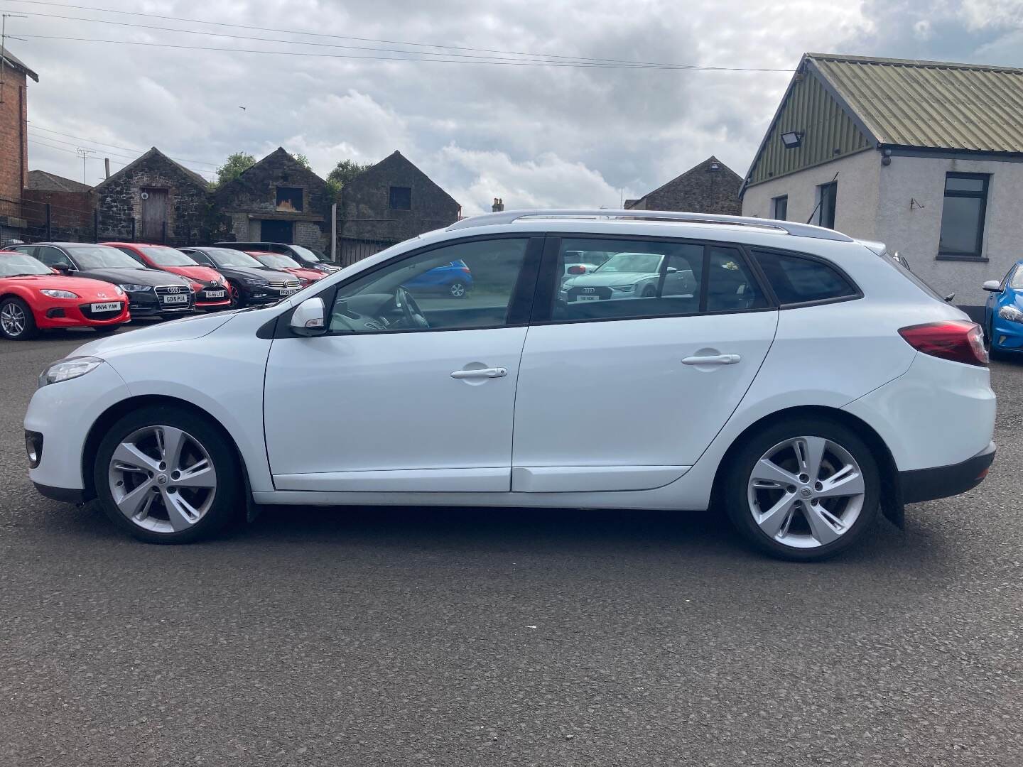 Renault Megane DIESEL SPORT TOURER in Antrim