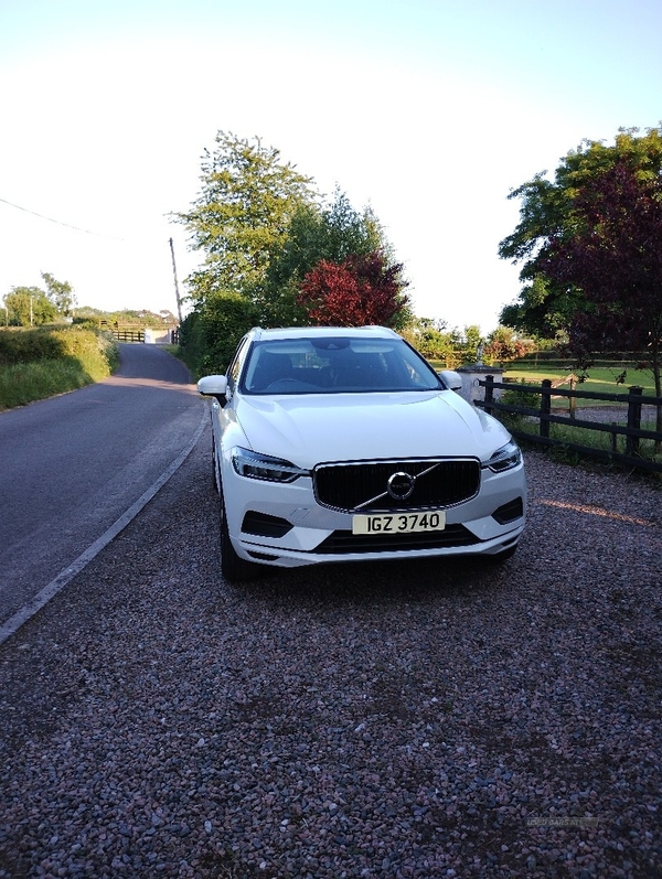 Volvo XC60 2.0 D4 Momentum 5dr AWD Geartronic in Down
