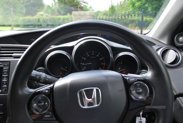 Honda Civic 1.8 i-VTEC SR 5dr in Derry / Londonderry
