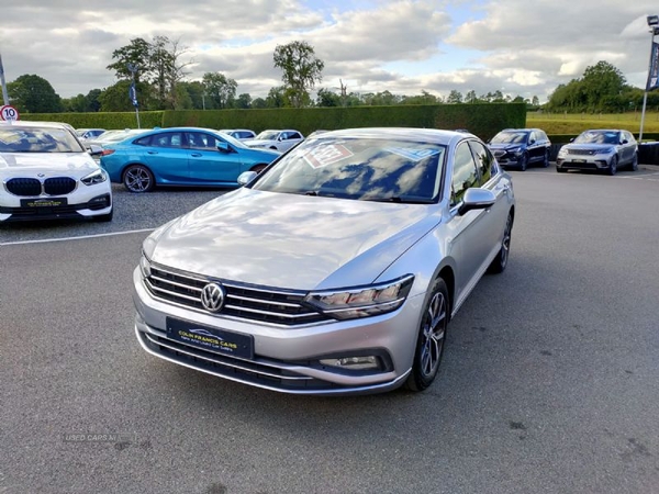 Volkswagen Passat SEL in Derry / Londonderry