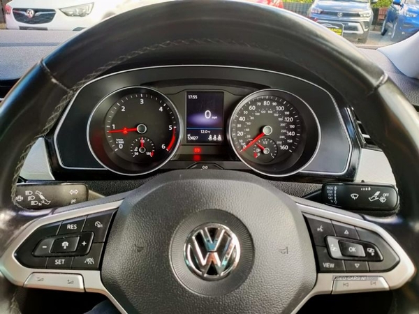 Volkswagen Passat SEL in Derry / Londonderry