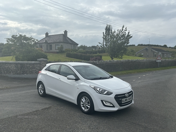 Hyundai i30 1.6 CRDi Blue Drive SE 5dr in Down