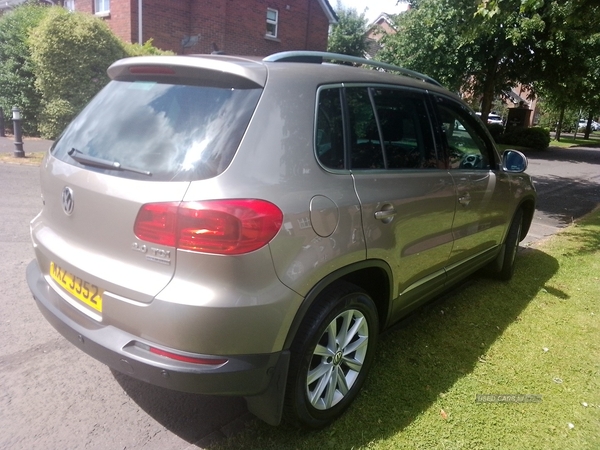 Volkswagen Tiguan 2.0 TDi BlueMotion Tech SE 5dr [2WD] in Antrim