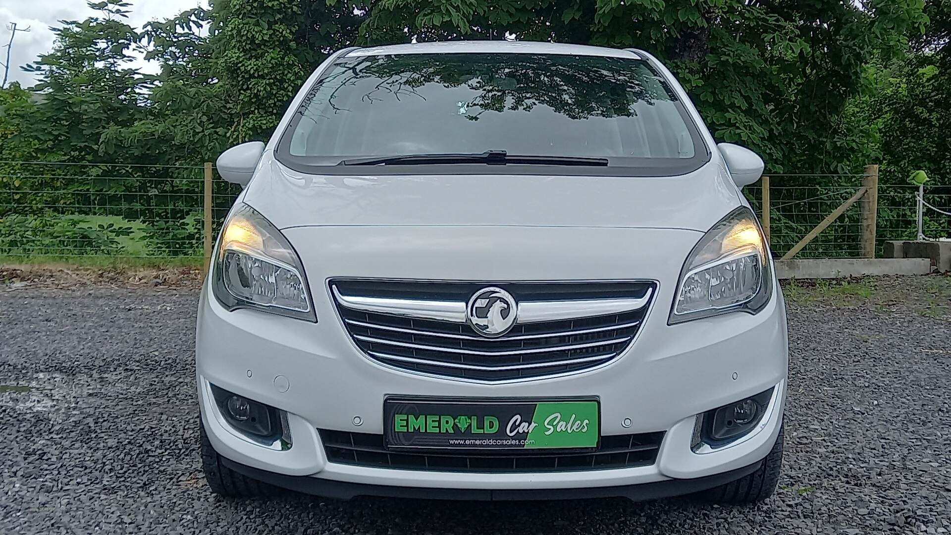 Vauxhall Meriva DIESEL ESTATE in Tyrone