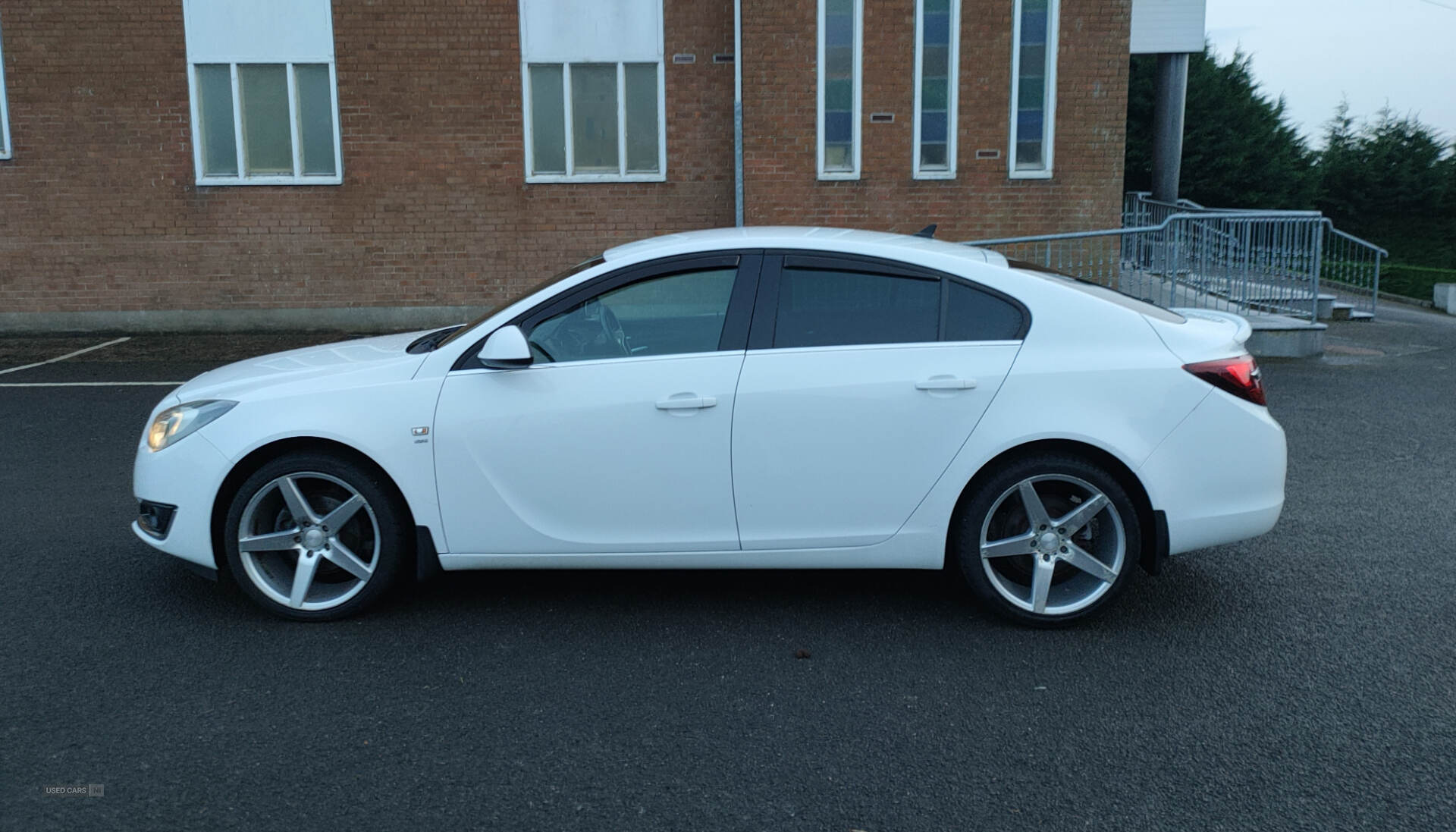 May 2016 Vauxhall Insignia 1.6 CDTi SRi Nav 5dr [Start Stop]