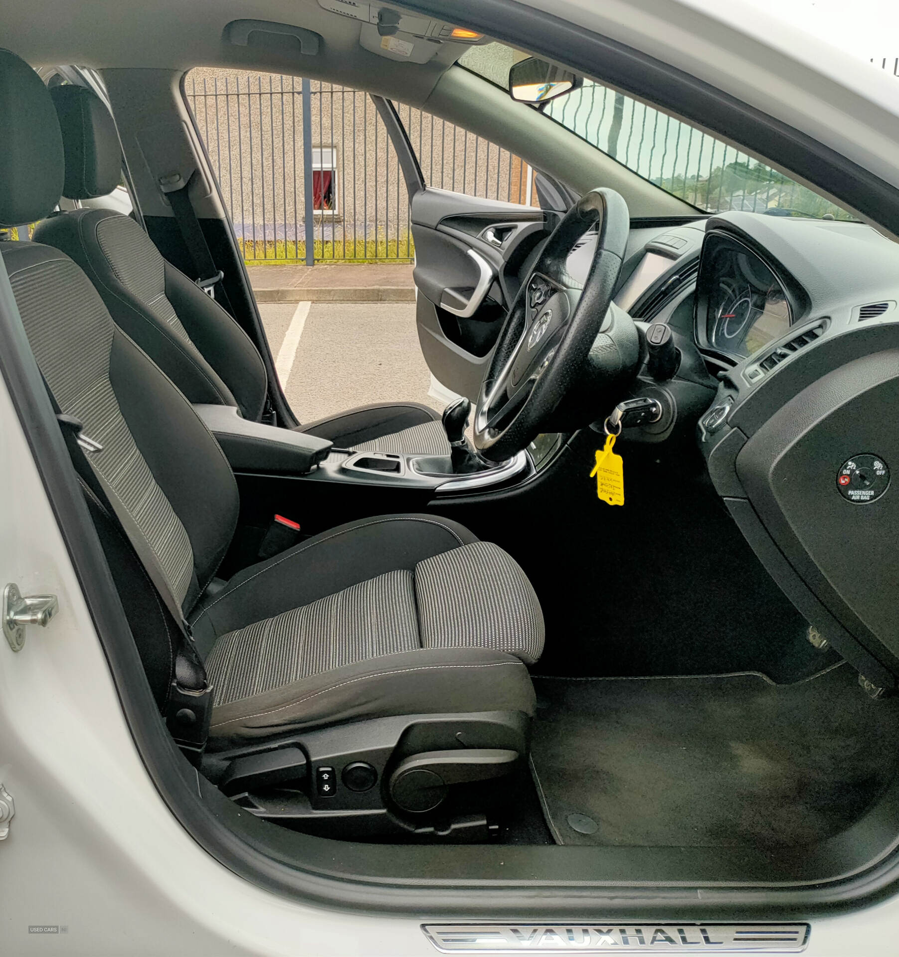 May 2016 Vauxhall Insignia 1.6 CDTi SRi Nav 5dr [Start Stop]