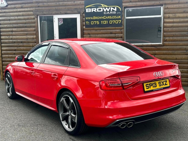 Audi A4 SALOON SPECIAL EDITIONS in Down