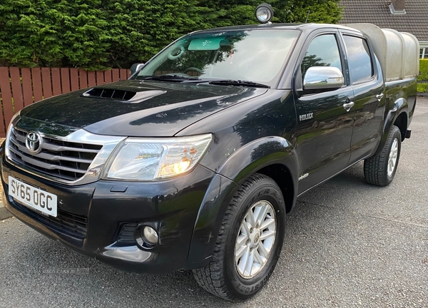 Toyota Hilux Invincible D/Cab Pick Up 3.0 D-4D 4WD 171 in Down