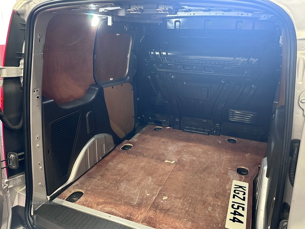 Ford Transit Connect 200 L1 DIESEL in Derry / Londonderry